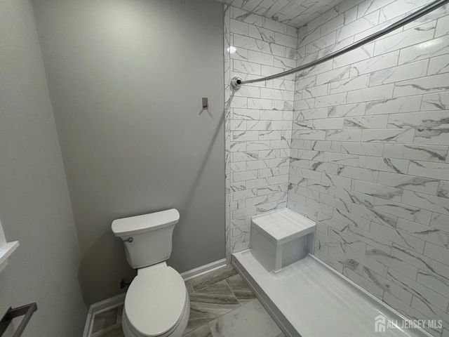 800 Drake Avenue, Middlesex, NJ 08846
