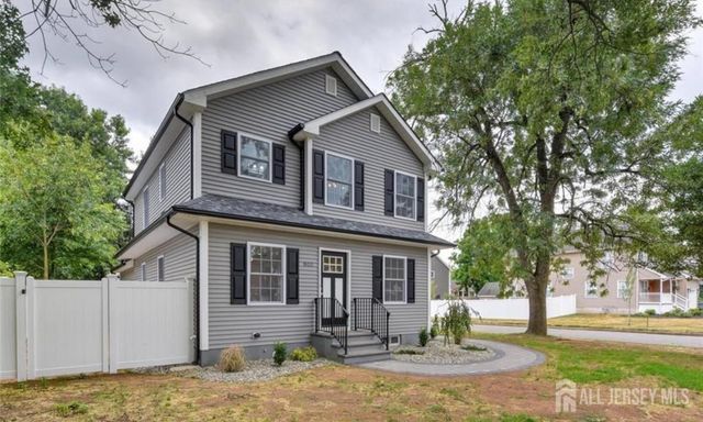 800 Drake Avenue, Middlesex, NJ 08846