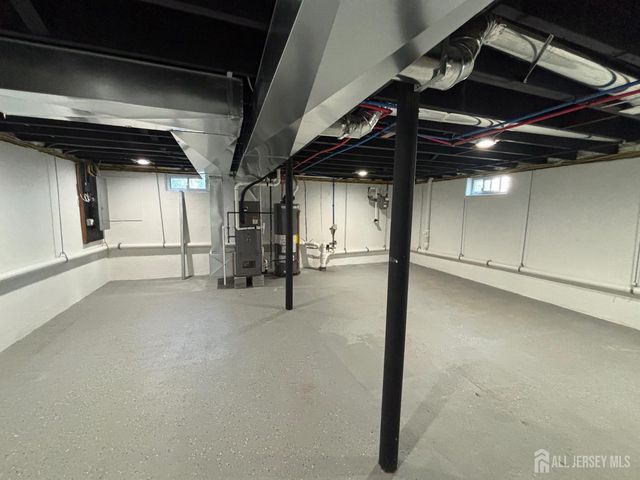 800 Drake Avenue, Middlesex, NJ 08846
