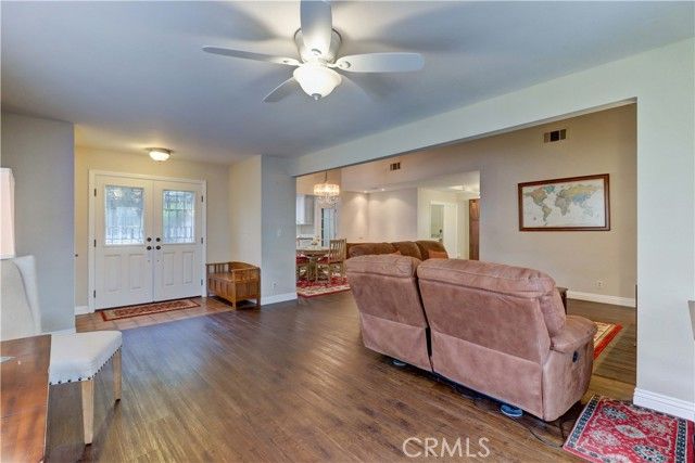 2509 View Lake, Santa Ana, CA 92705