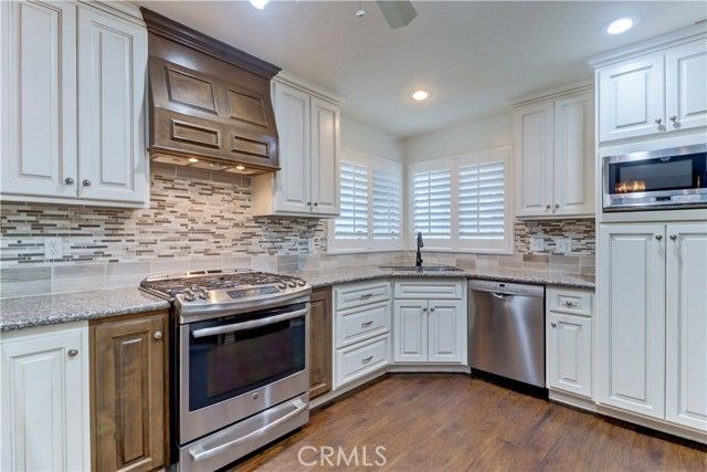 2509 View Lake, Santa Ana, CA 92705