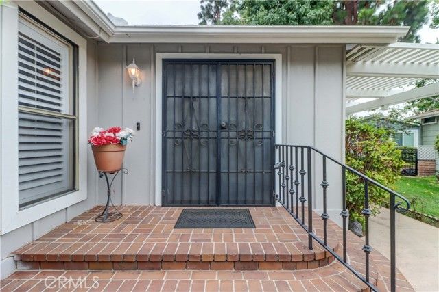 2509 View Lake, Santa Ana, CA 92705