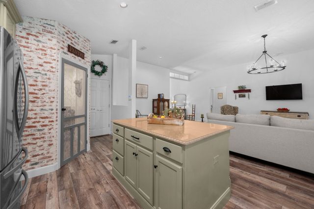 172 Silver Glen Ave, St Augustine, FL 32092