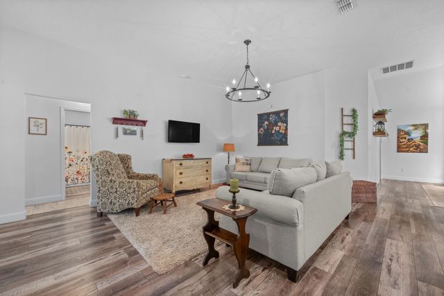 172 Silver Glen Ave, St Augustine, FL 32092
