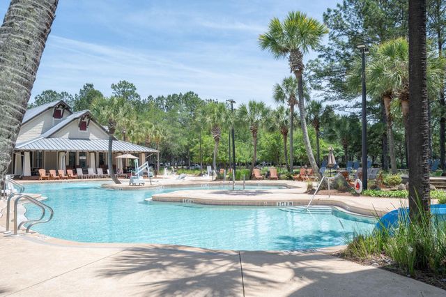 172 Silver Glen Ave, St Augustine, FL 32092