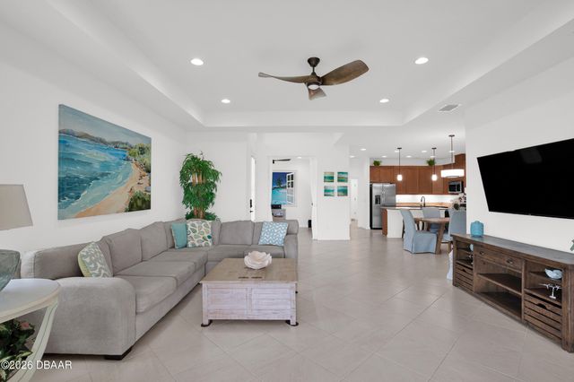 251 Island Breeze Avenue, Daytona Beach, FL 32124