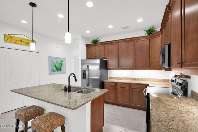 251 Island Breeze Avenue, Daytona Beach, FL 32124