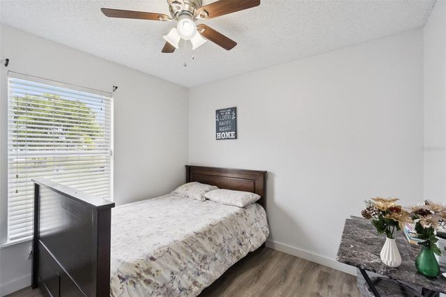 2409 LINCOLNSHIRE COURT, Kissimmee, FL 34743