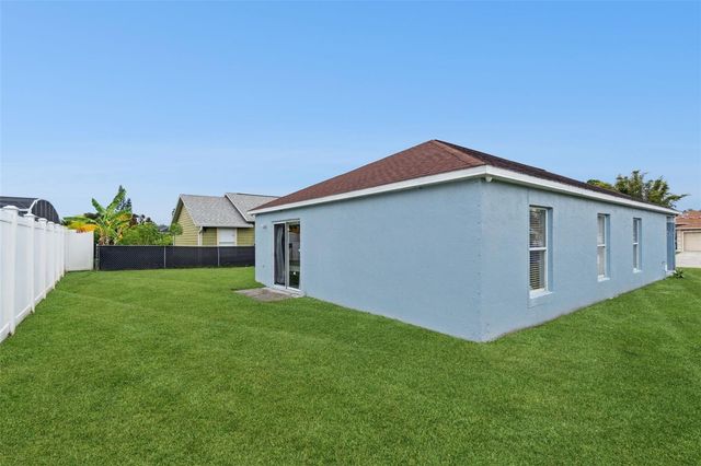 2409 LINCOLNSHIRE COURT, Kissimmee, FL 34743