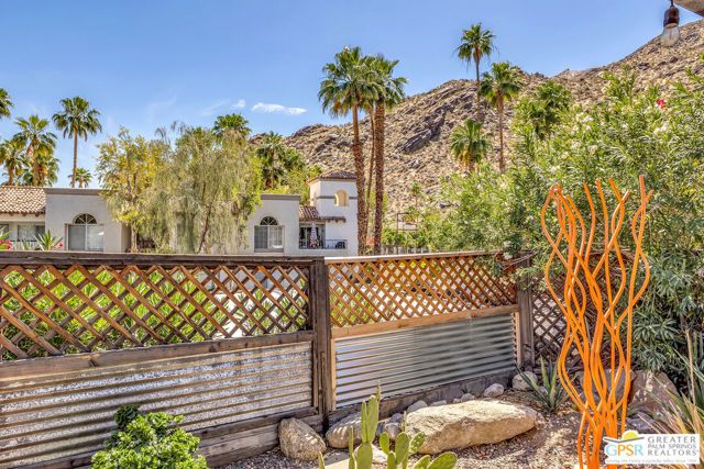 603 Cameo, Palm Springs, CA 92264