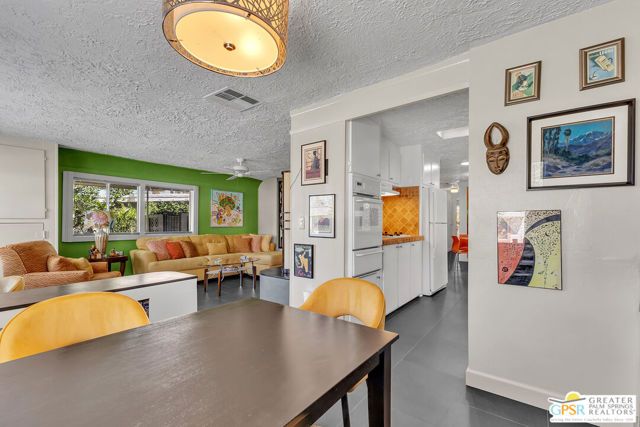 603 Cameo, Palm Springs, CA 92264