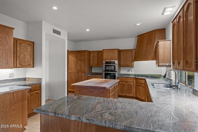 1503 N THRASHER Lane, Wickenburg, AZ 85390