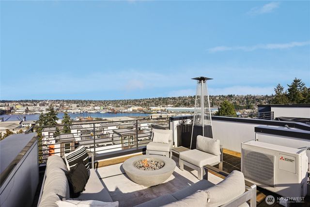 1230 W Emerson Street, Seattle, WA 98119