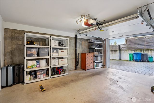 1230 W Emerson Street, Seattle, WA 98119