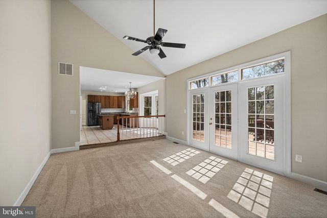 9321 HALLSTON CT, Fairfax Station, VA 22039