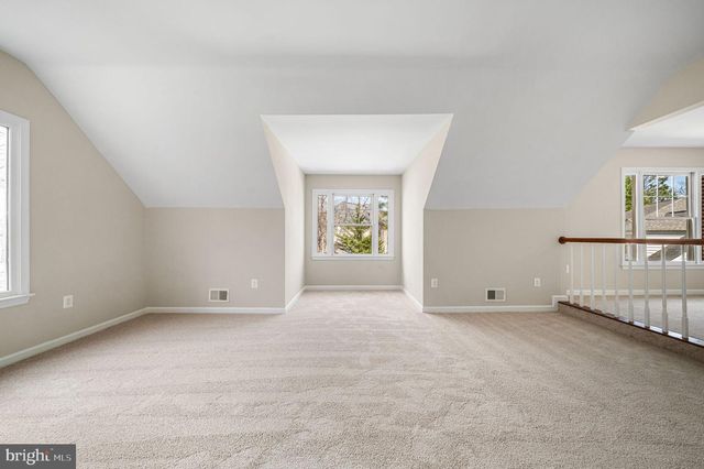 9321 HALLSTON CT, Fairfax Station, VA 22039