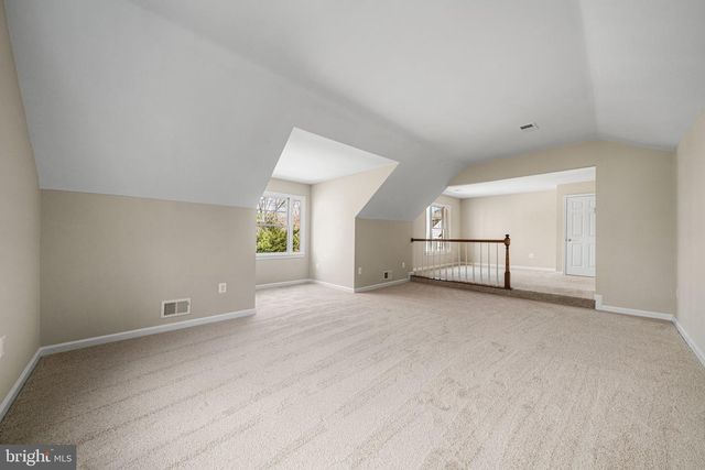 9321 HALLSTON CT, Fairfax Station, VA 22039