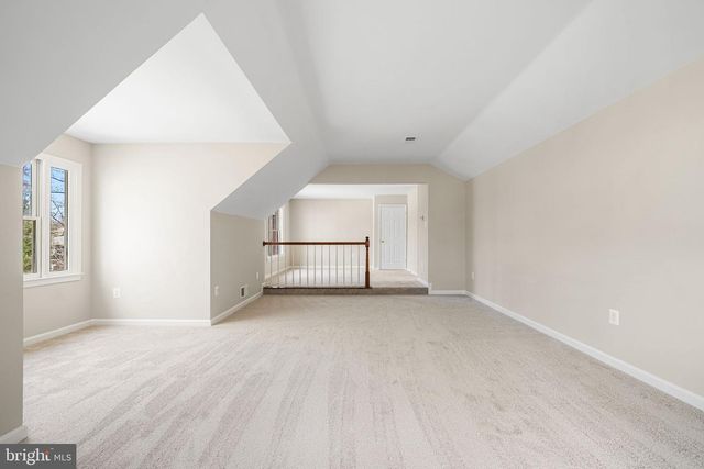 9321 HALLSTON CT, Fairfax Station, VA 22039