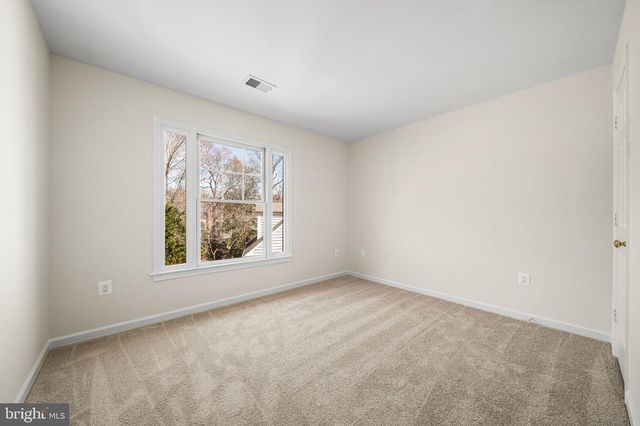 9321 HALLSTON CT, Fairfax Station, VA 22039