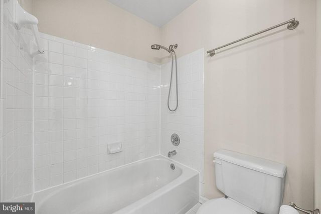 9321 HALLSTON CT, Fairfax Station, VA 22039