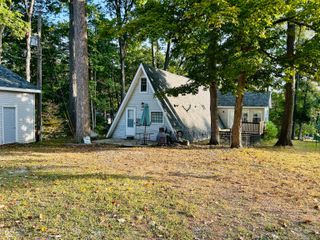 952 W Kamleifer Drive, Nineveh, IN 46164