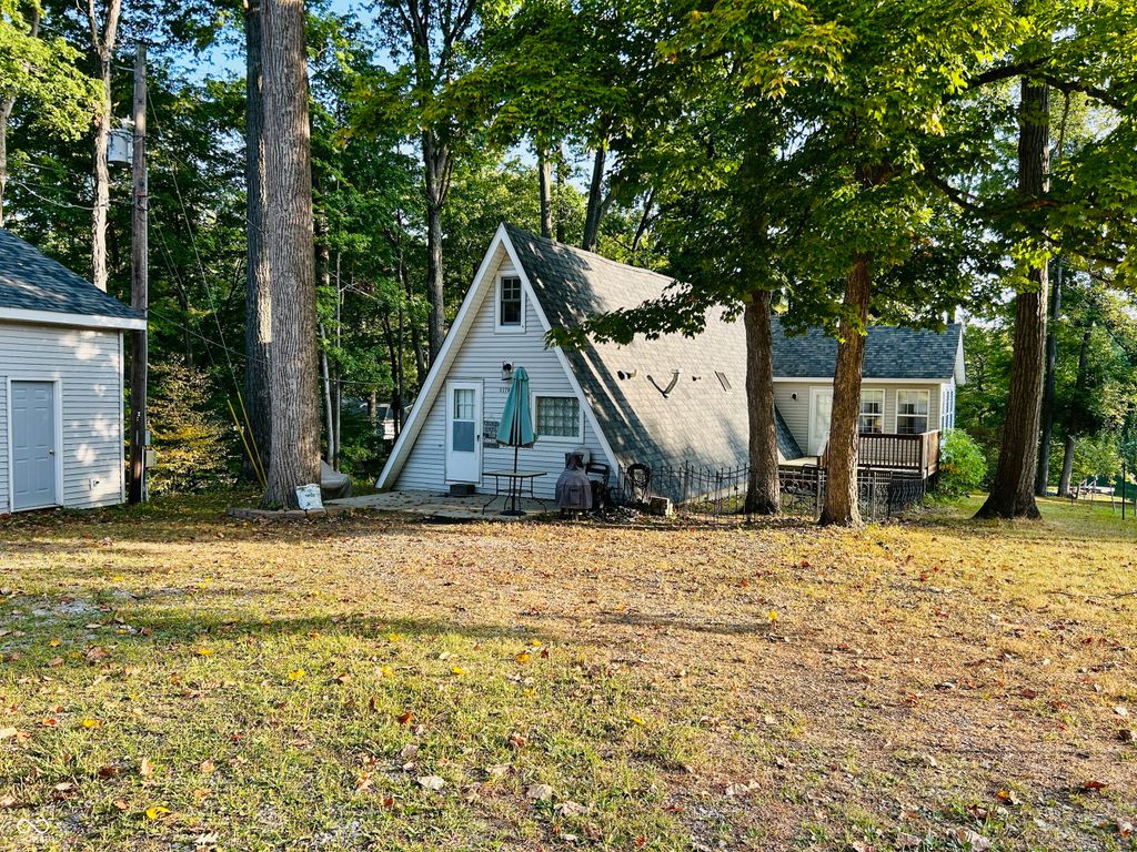 952 W Kamleifer Drive, Nineveh, IN 46164