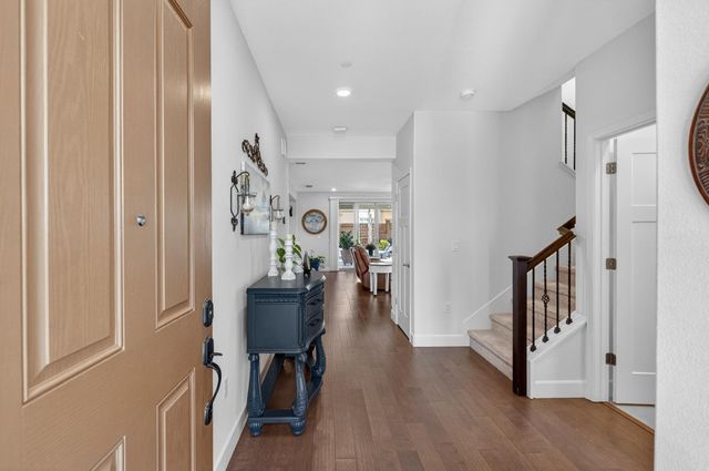 9331 Coral Bell Way, Sacramento, CA 95829