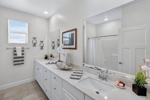 9331 Coral Bell Way, Sacramento, CA 95829