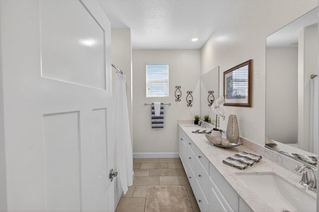 9331 Coral Bell Way, Sacramento, CA 95829