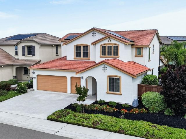 9331 Coral Bell Way, Sacramento, CA 95829