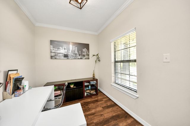 6319 Nowlin Drive, Baytown, TX 77521