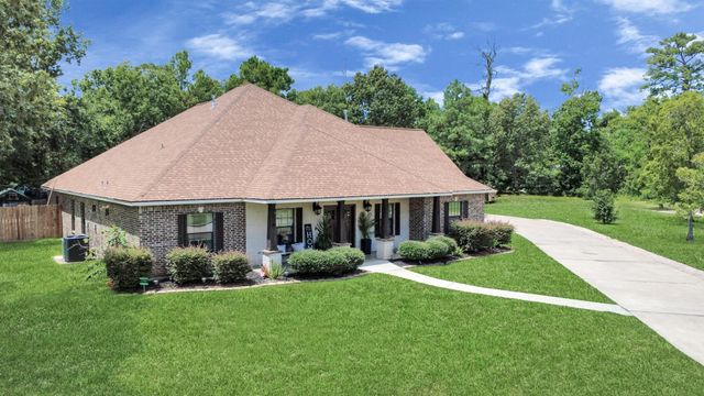 6319 Nowlin Drive, Baytown, TX 77521