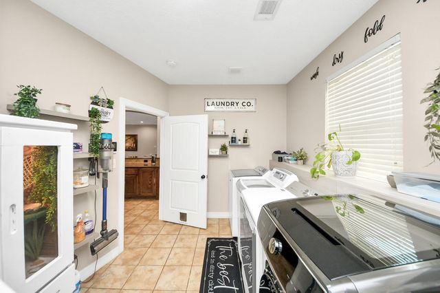 6319 Nowlin Drive, Baytown, TX 77521