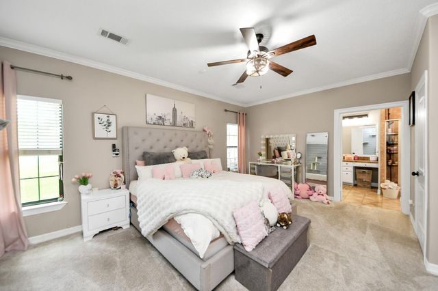 6319 Nowlin Drive, Baytown, TX 77521