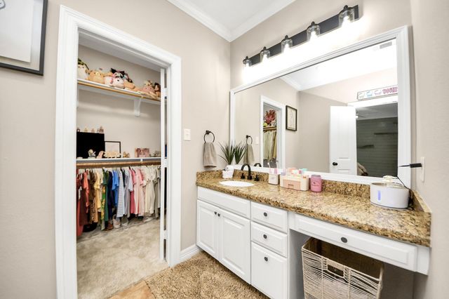 6319 Nowlin Drive, Baytown, TX 77521