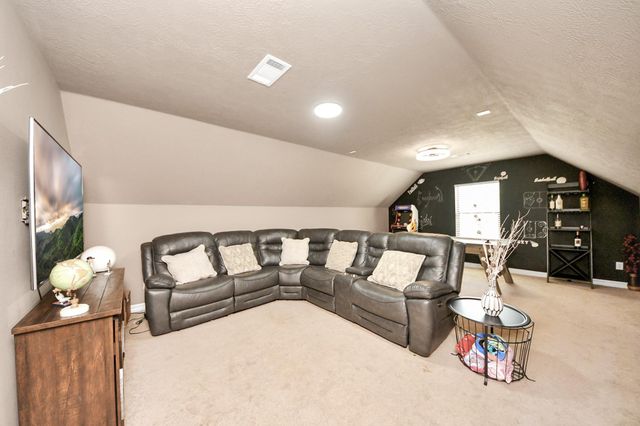 6319 Nowlin Drive, Baytown, TX 77521