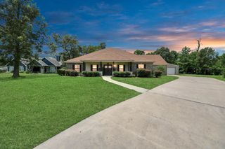 6319 Nowlin Drive, Baytown, TX 77521