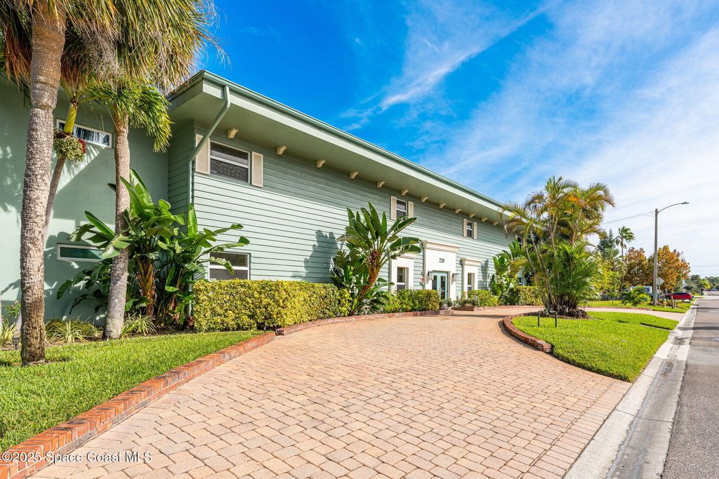 220 Columbia Drive 31, Cape Canaveral, FL 32920