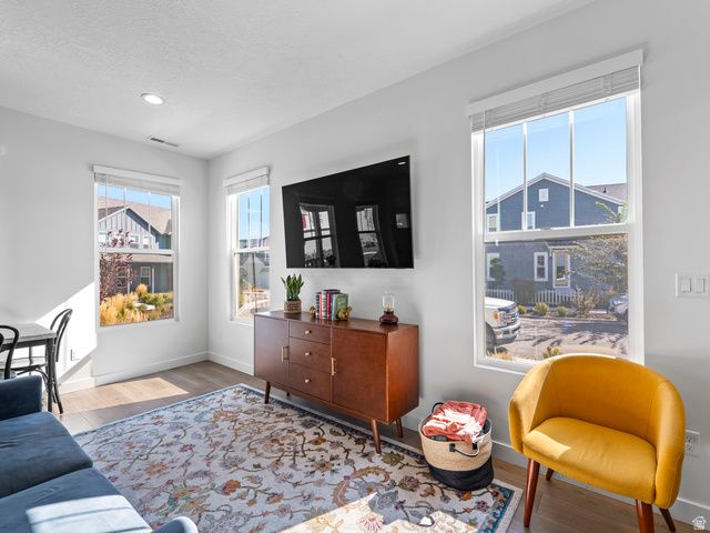 6682 W LEANDER DR, South Jordan, UT 84009
