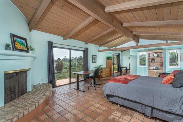 6678 Las Colinas, Rancho Santa Fe, CA 92067