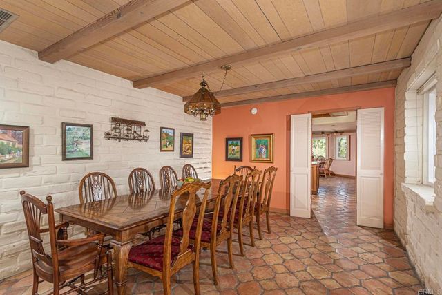 6678 Las Colinas, Rancho Santa Fe, CA 92067