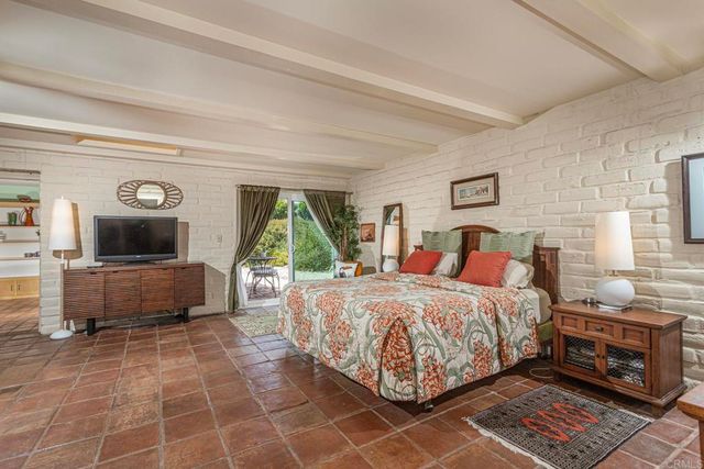 6678 Las Colinas, Rancho Santa Fe, CA 92067