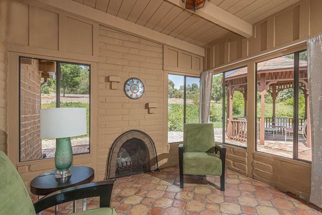 6678 Las Colinas, Rancho Santa Fe, CA 92067