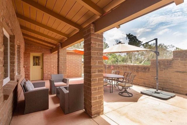 6678 Las Colinas, Rancho Santa Fe, CA 92067