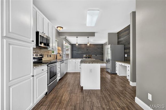 904 Hampshire Heath Drive, O'fallon, MO 63368