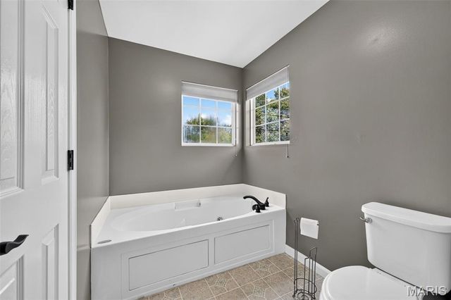 904 Hampshire Heath Drive, O'fallon, MO 63368