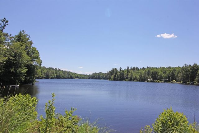 12 Pine Road, Goshen, MA 01032