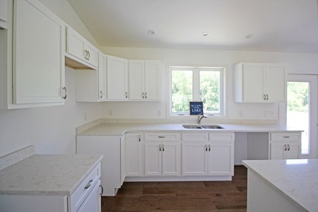 12 Pine Road, Goshen, MA 01032