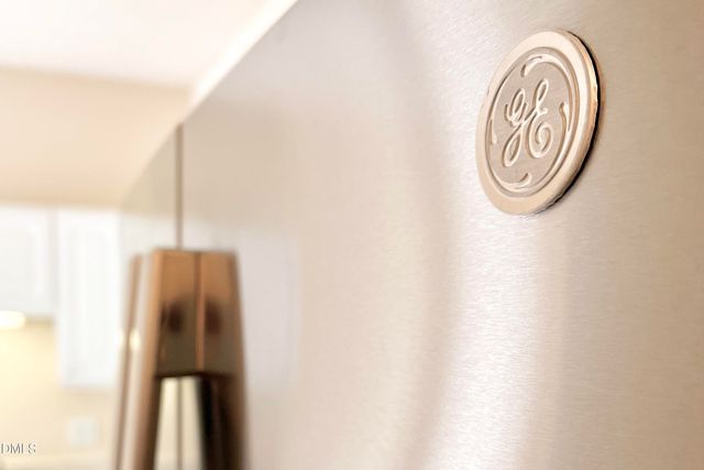 2521 Friedland Place 201, Raleigh, NC 27617