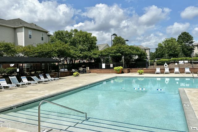 2521 Friedland Place 201, Raleigh, NC 27617